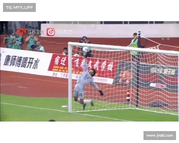 17 岁门神闪耀苏超!盐城小将零封对手憧憬未来 17 岁门神闪耀苏超!盐城小将零封对手憧憬未来