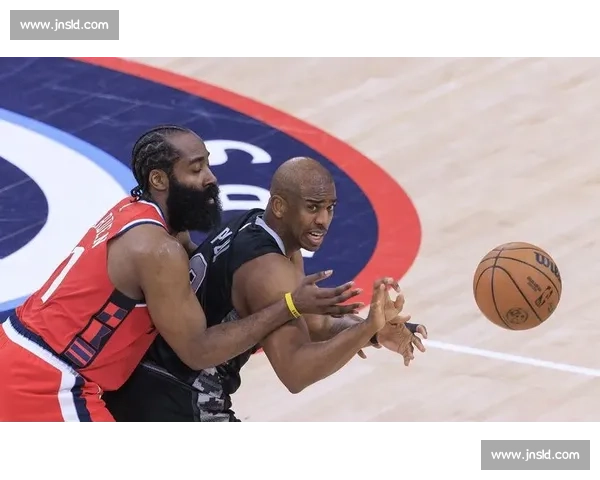 重磅！琼斯离队腾出空位，保罗或重返太阳再续前缘